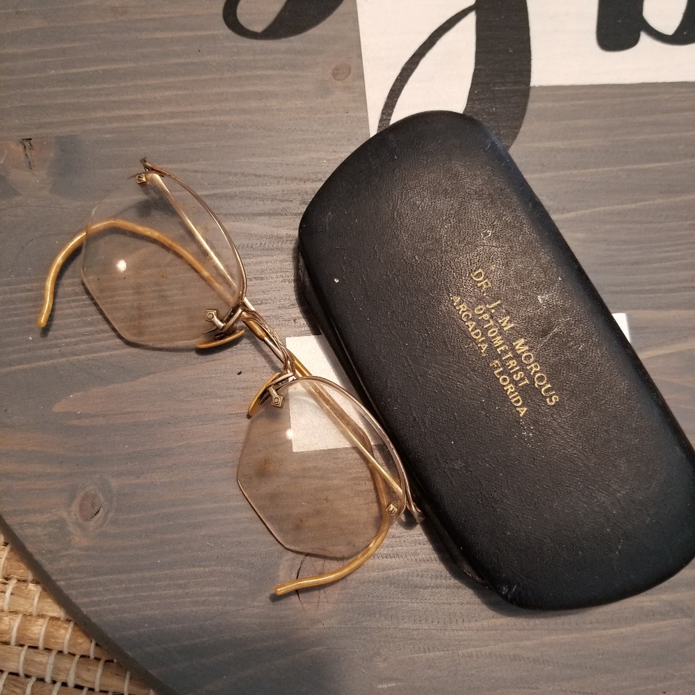 Vintage spectacles